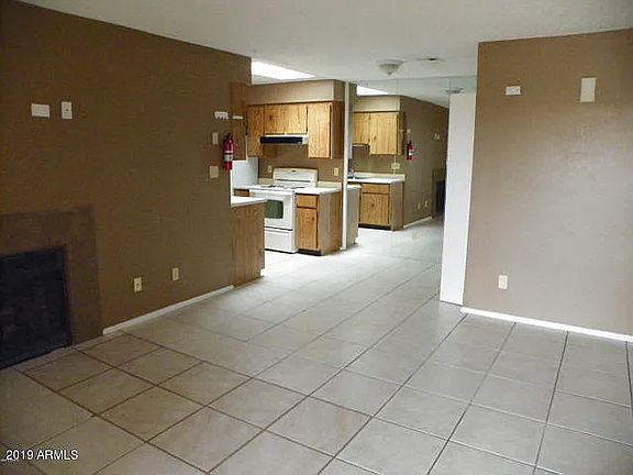 3rd image of 316 W Tonopah Dr Unit 2