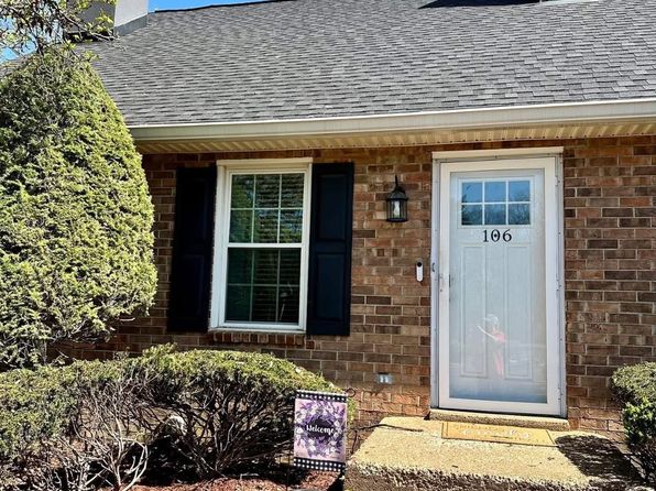 106 Cottage Pl