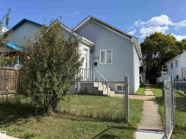 12061 97th St NW, Edmonton, AB T5G 1Y8