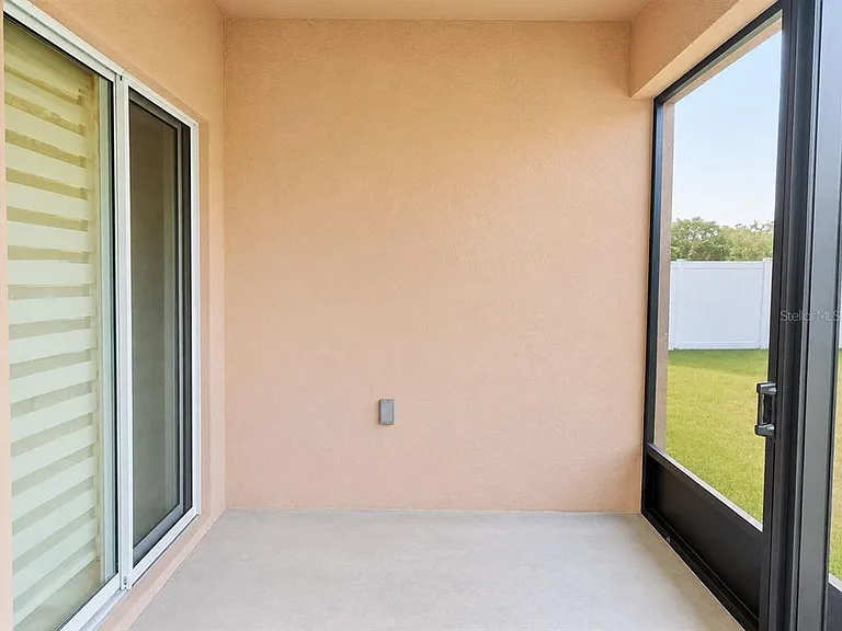 3358 Eastgrove Ter — Photo 33