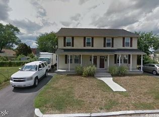 35-37 N Hull St, East Providence, RI 02914