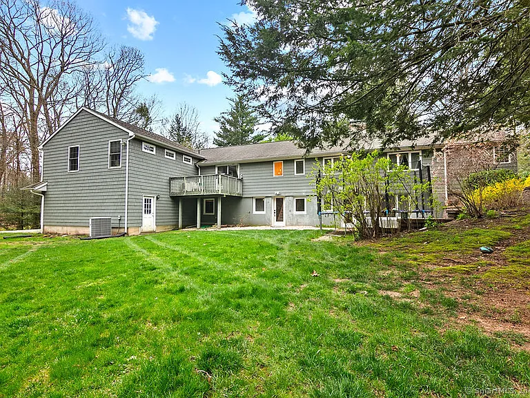 14 Ridgewood Rd — Photo 32