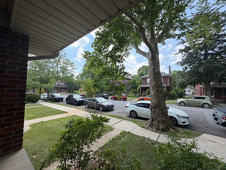 1210 Lorain Ave — Photo 23