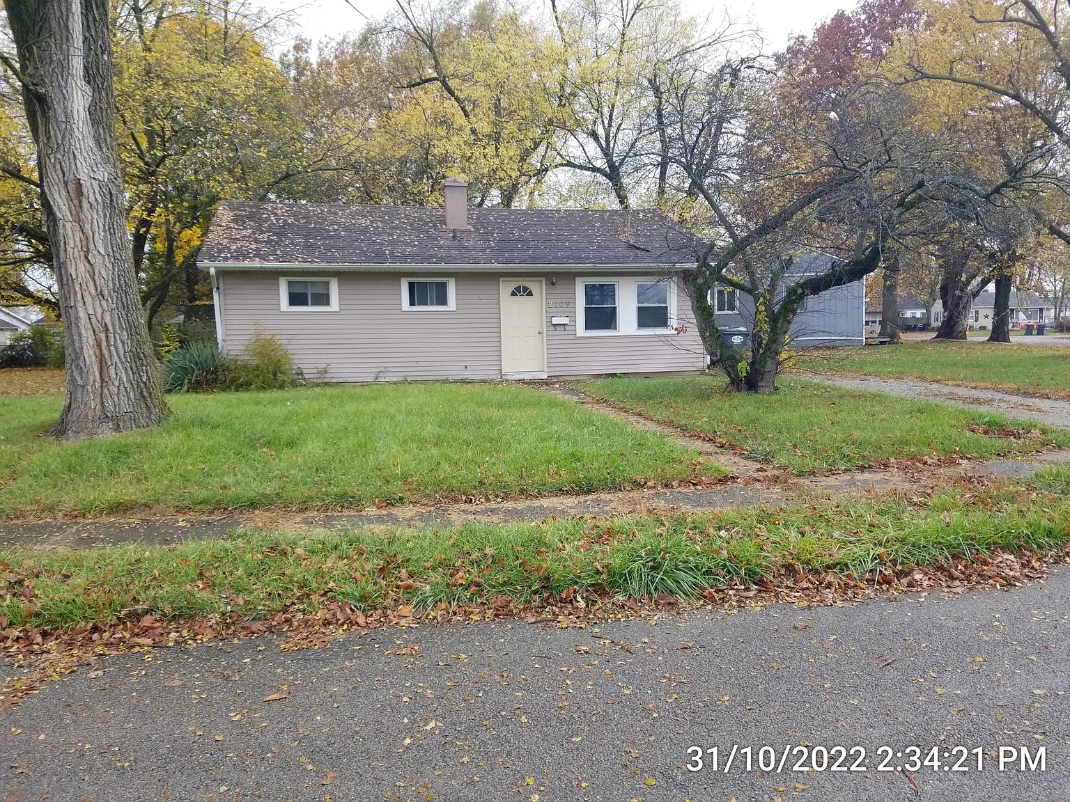 3 bed, 1000 sqft, $1,195 — Photo 3
