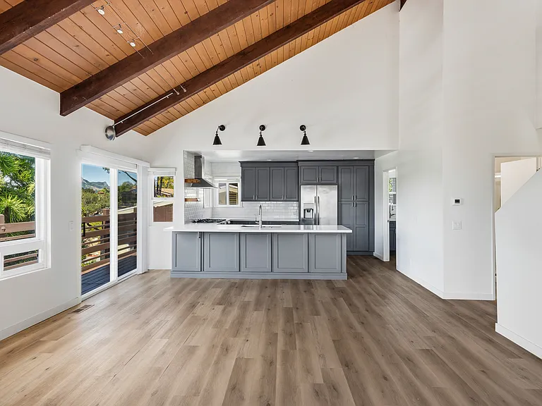 2234 Santa Ynez Ave — Photo 3