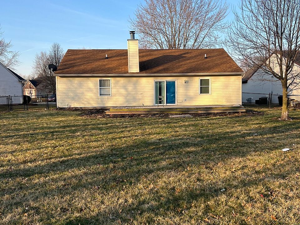 2nd image of 485 Paddlebrook Dr