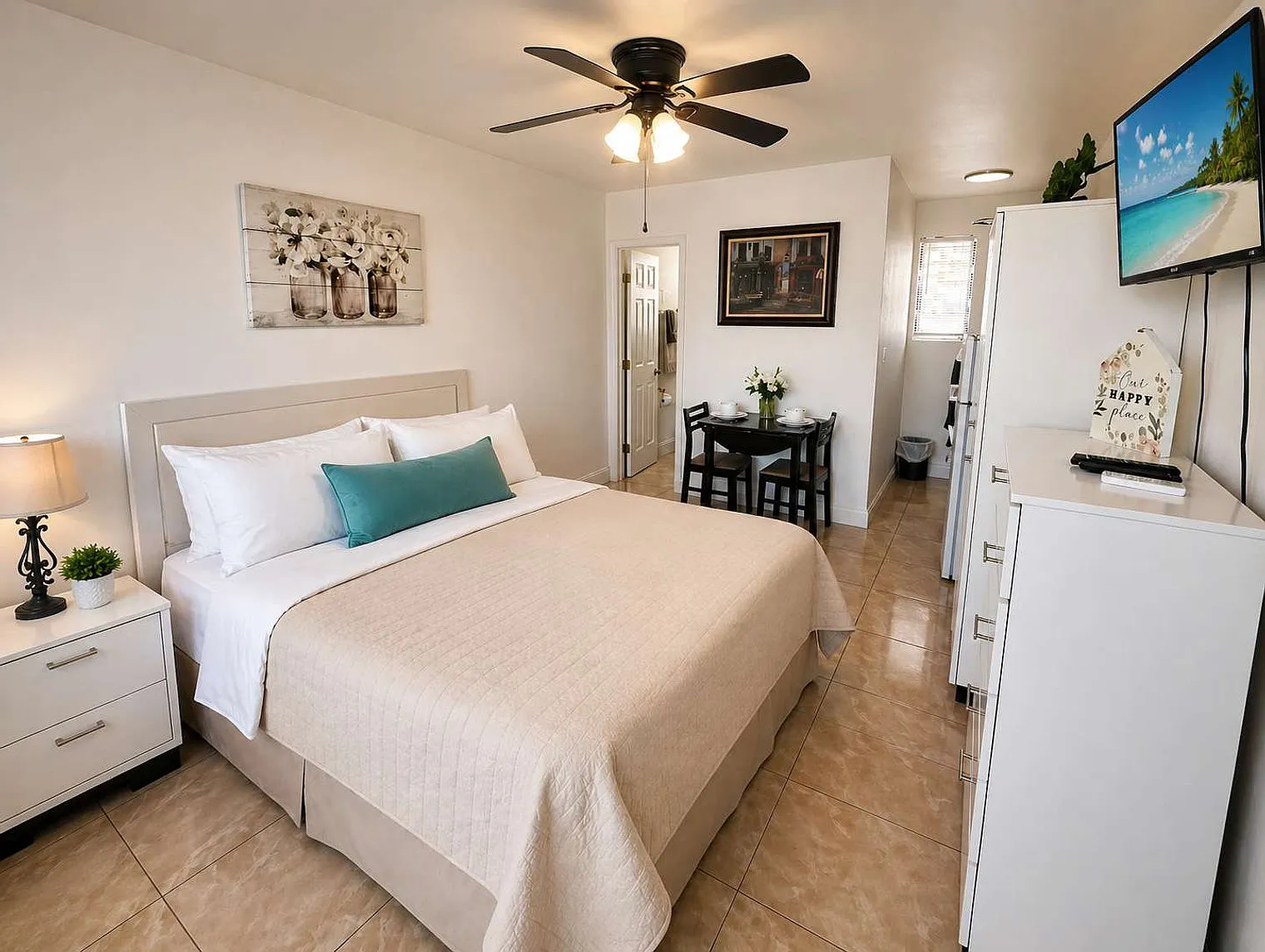 Studio, 1.0 bath, 290 sqft, $2,029 — Photo 2