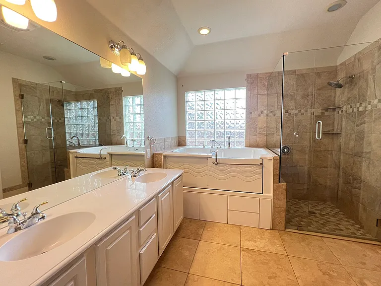 10204 Star Fish St — Photo 16