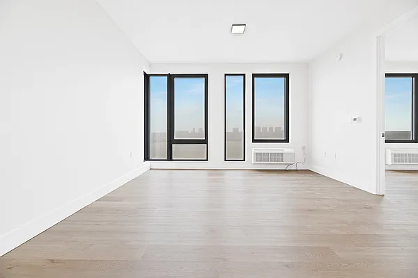 Rented by REAL New York | media 17