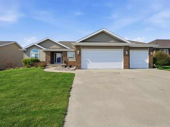 134 W Creek Dr, Lawton, IA 51030