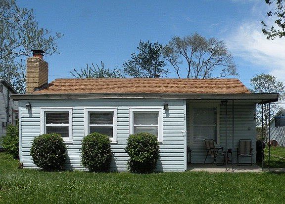 3rd image of 59 Arlington Dr