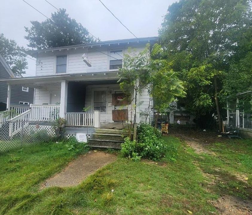 1st image of 327 Howard St