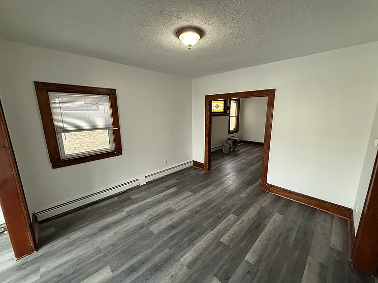 1017 North Ave — Photo 3