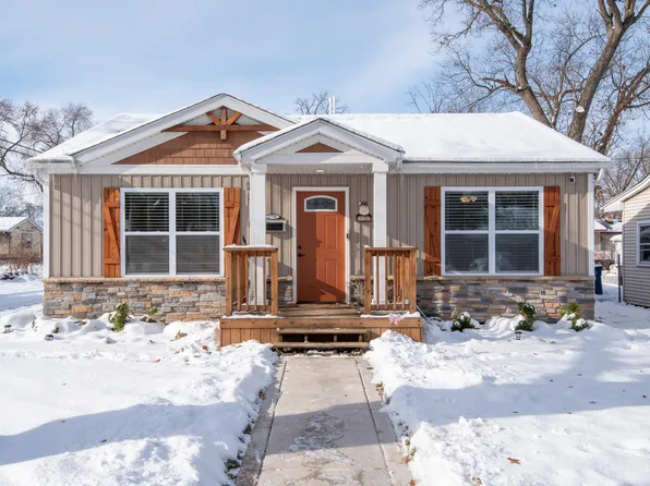 2770 Henry St, Lake Station, IN 46405