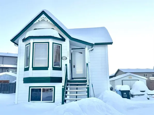 130 N Athabasca Pl, Wood Buffalo, AB T9J 1B4