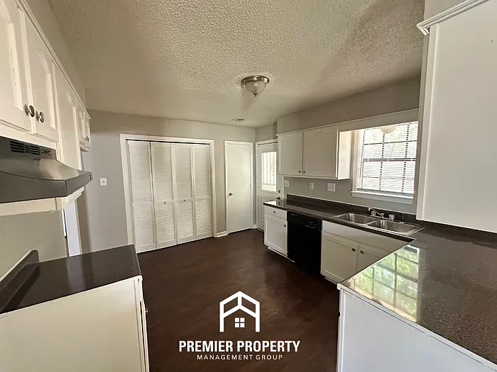 6167 Scarlet Leaf Dr — Photo 6