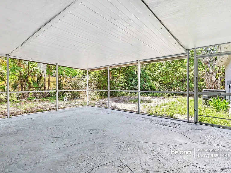 1147 Manatee Dr — Photo 14