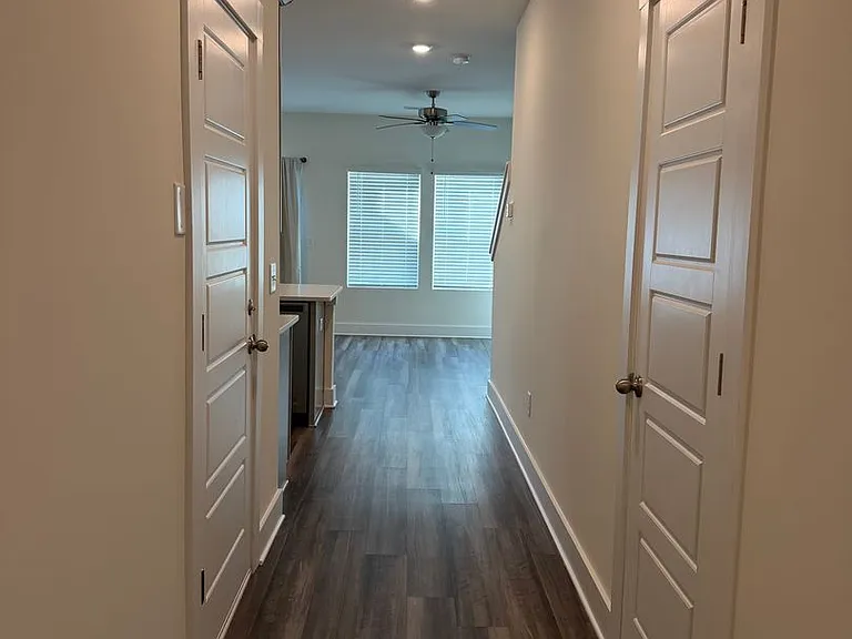 814 Thread Way — Photo 29