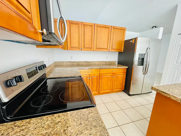 7093 Middlebury Dr #7093 — Photo 9