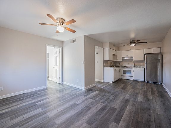 5th image of 1703 W Mountain View Rd APT 1