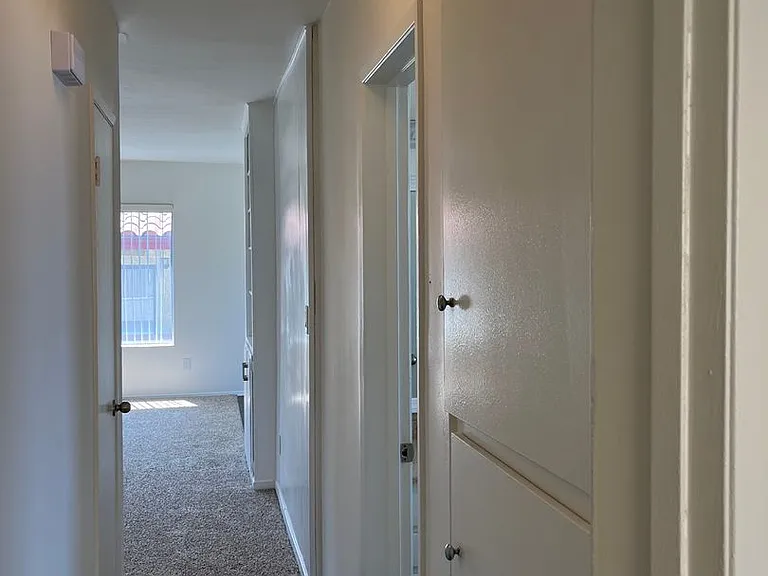 4055 Iowa St #5 — Photo 22