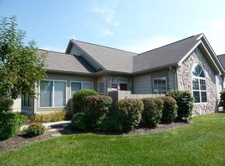 1122 Deerbrook Trl, Greenwood, IN 46142