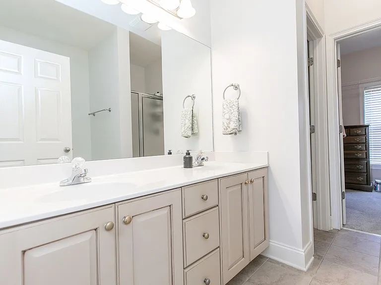122 Buckhaven Dr — Photo 29