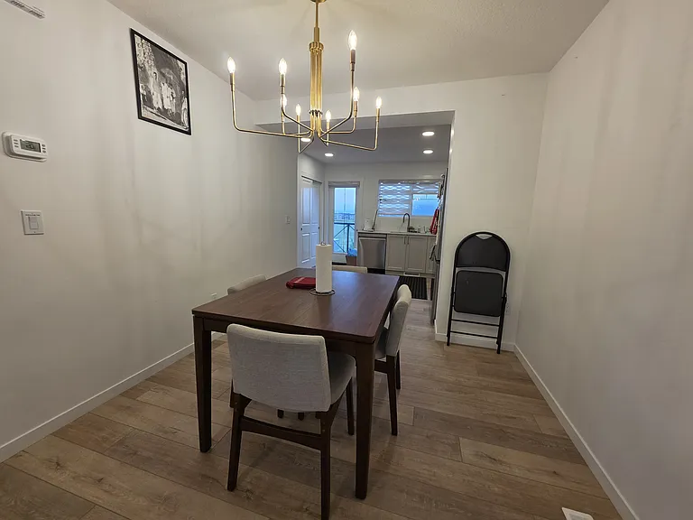 519 Aster Blvd NW — Photo 8