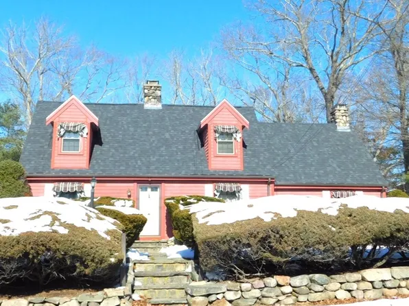 55 South St, Holbrook, MA 02343