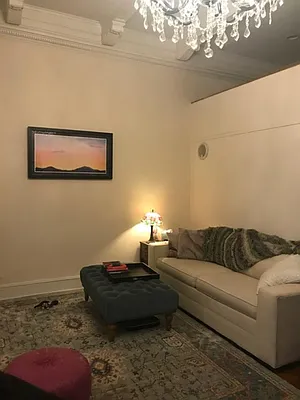 Rented by Magnone Real Estate | media 23