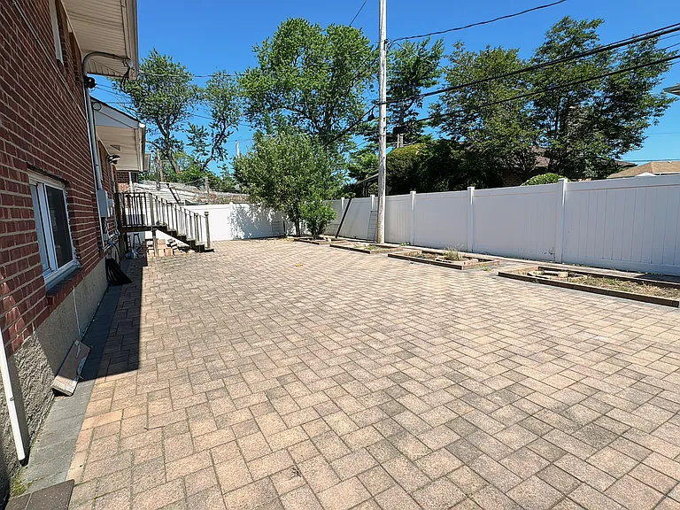 56 Marcus Ave — Photo 15