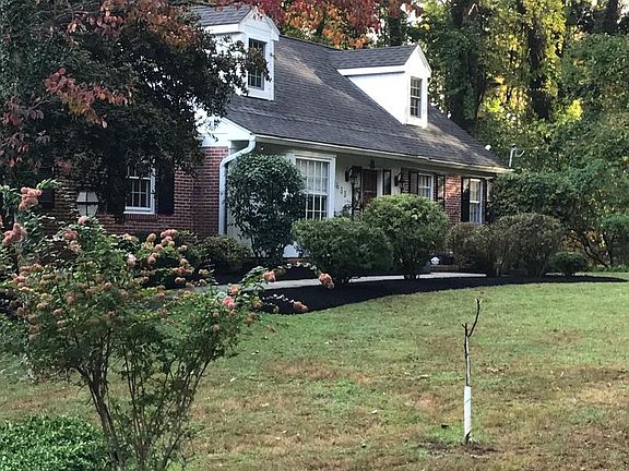 3rd image of 1635 Winchester Rd