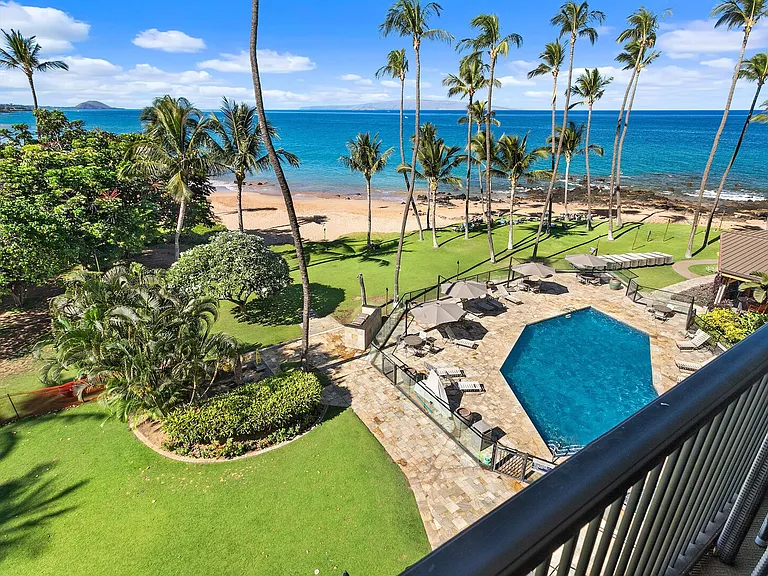 S Kihei Rd — Photo 11