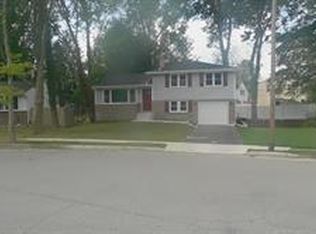 933 Dale Rd, Secane, PA 19018