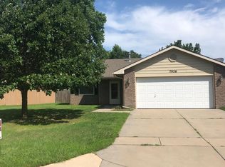 7926 W Suncrest St, Wichita, KS 67212