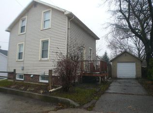 1422 Lenz Ct, Sheboygan, WI 53083