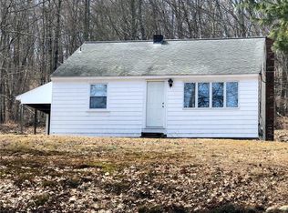 432 Farnum Pike, Smithfield, RI 02917