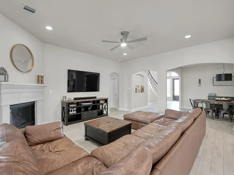 241 Bright Bluff Cir — Photo 12