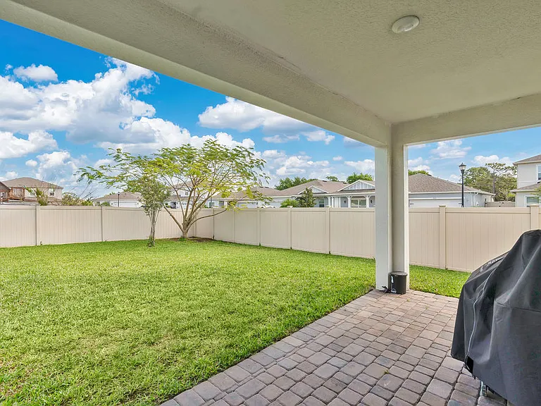 4894 Knoll Ln — Photo 21