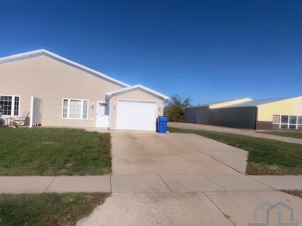 211 W Duke St, Vermillion, SD 57069