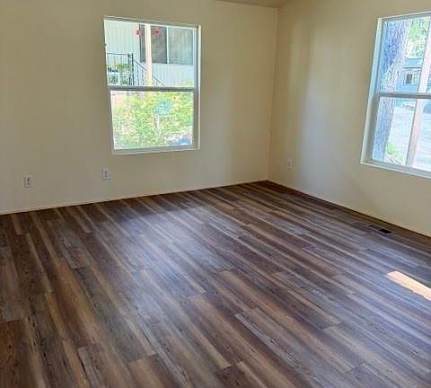 3rd image of 15329 Little Valley Rd Space 75