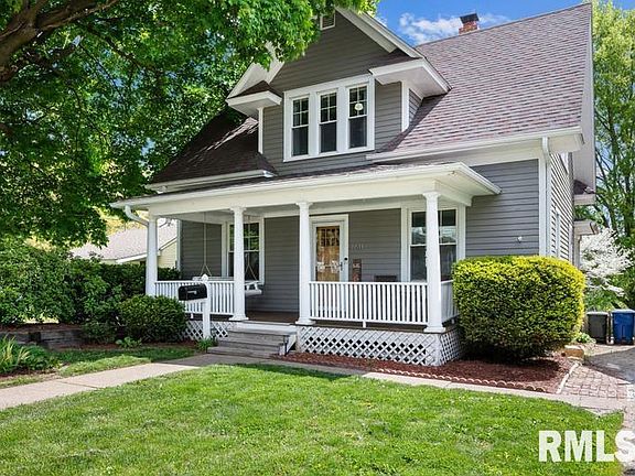 2nd image of 1611 Belle Ave