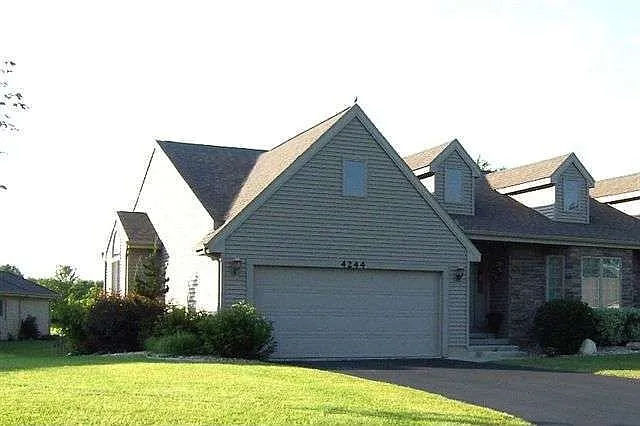 4244 Fairway Ln photo 1