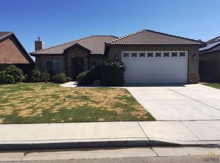 423 Grace Ct, Shafter, CA 93263