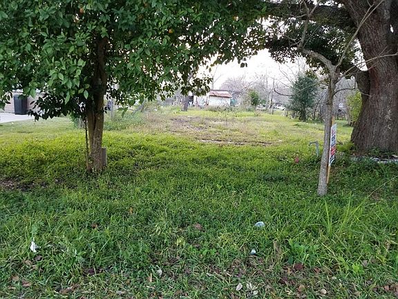 4th image of 2540 S Texas Ave
