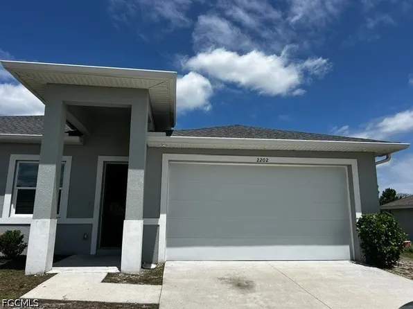 2202 Haviland Ave S, Lehigh Acres, FL 33973