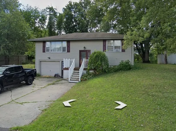 5606 Nancy Ave, Brewerton, NY 13029