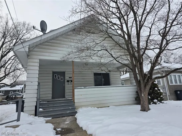 1174 Linden Ave, Akron, OH 44310