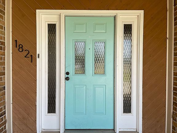 4th image of 1821 Sioux Dr