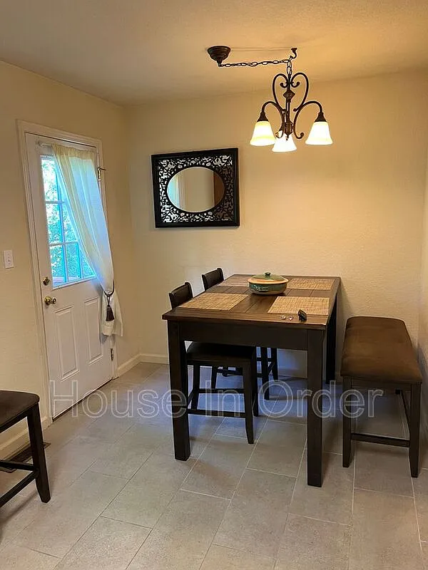 2 bed, 2.0 bath, $1,895 — Photo 4